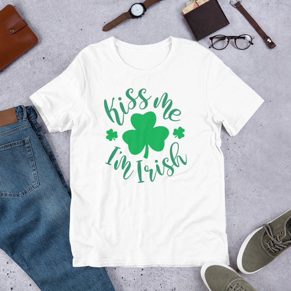 Kiss Me I'm Irish - St. Patrick's Day - Men's T-Shirt